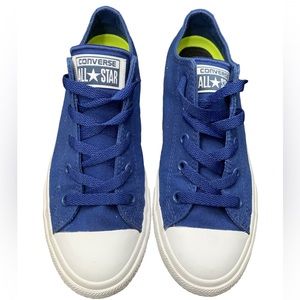 RARE Blue Chuck Taylor II Converse Size 3 Mens and Youth/ Size 5 Women’s.